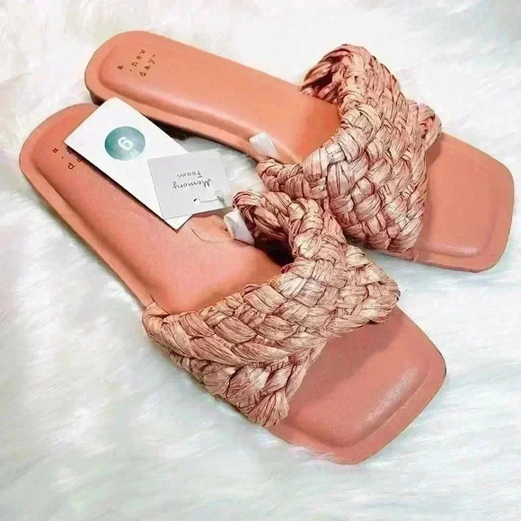 Women’s A New Day Nicolette Raffia Sandals in Pink Size 9 - Picture 5 of 6